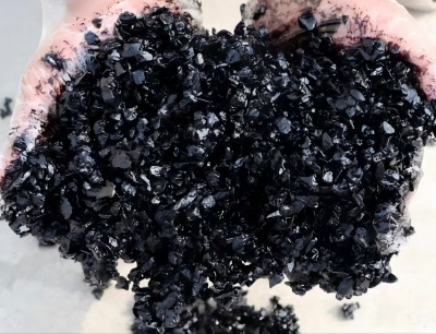 李沧沥青冷补料（沥青砂）的优势特点与施工流程解析